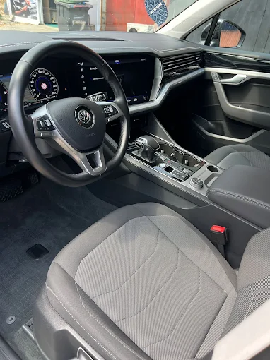 Detailing interior AutoWellness