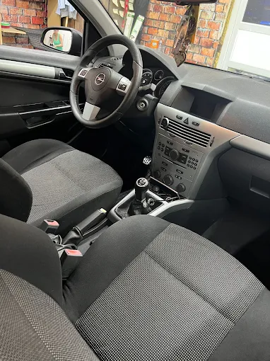 Interior curățat profesional AutoWellness